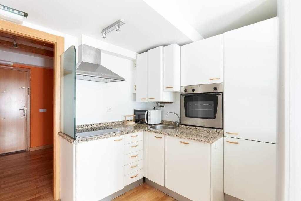 Apartamento Ayla Ayuntamiento ปัมโปลนา ภายนอก รูปภาพ
